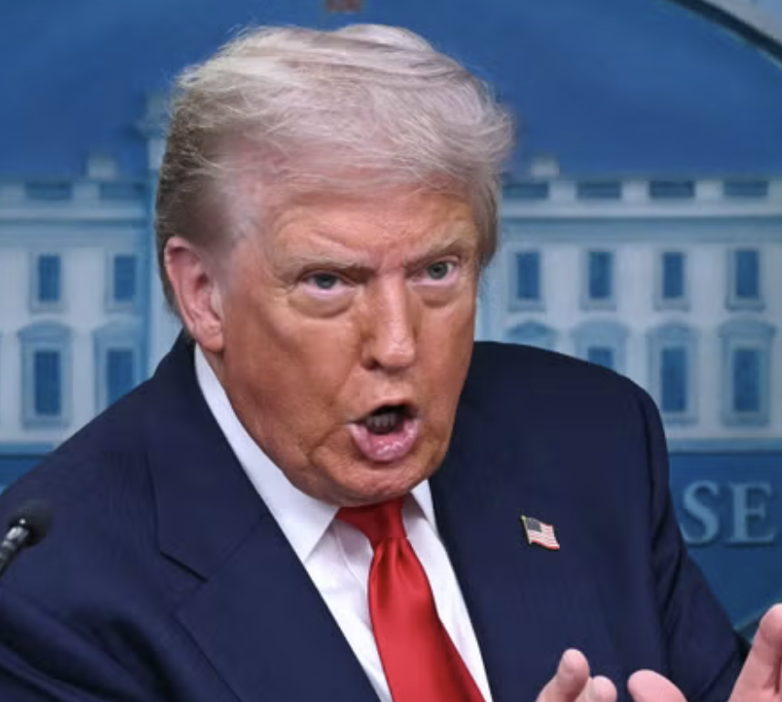 "I'm going to Russia," Trump says twice, forgetting he is actually going to Alaska