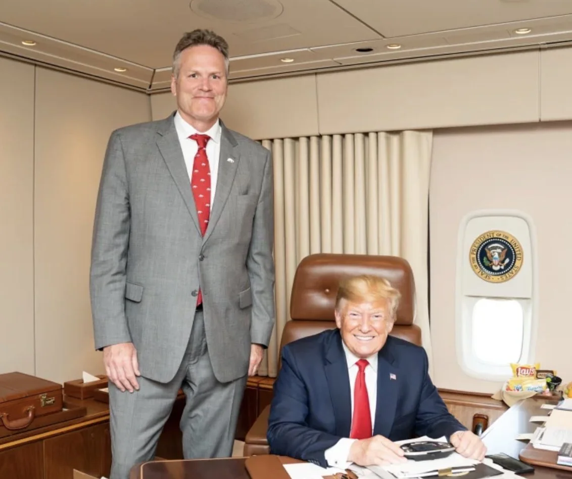 Dunleavy praises the ability to go to war in Iran without lines at gas stations