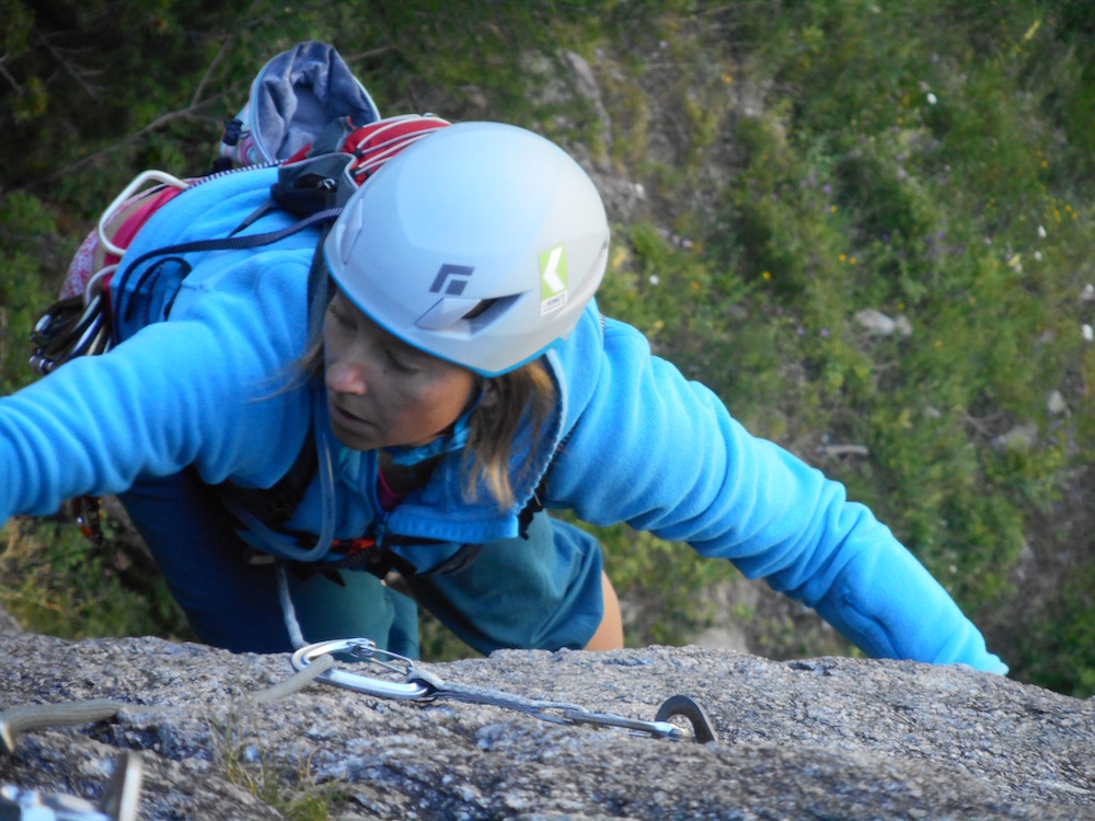 rock-climbing-cascade-bleu.jpg