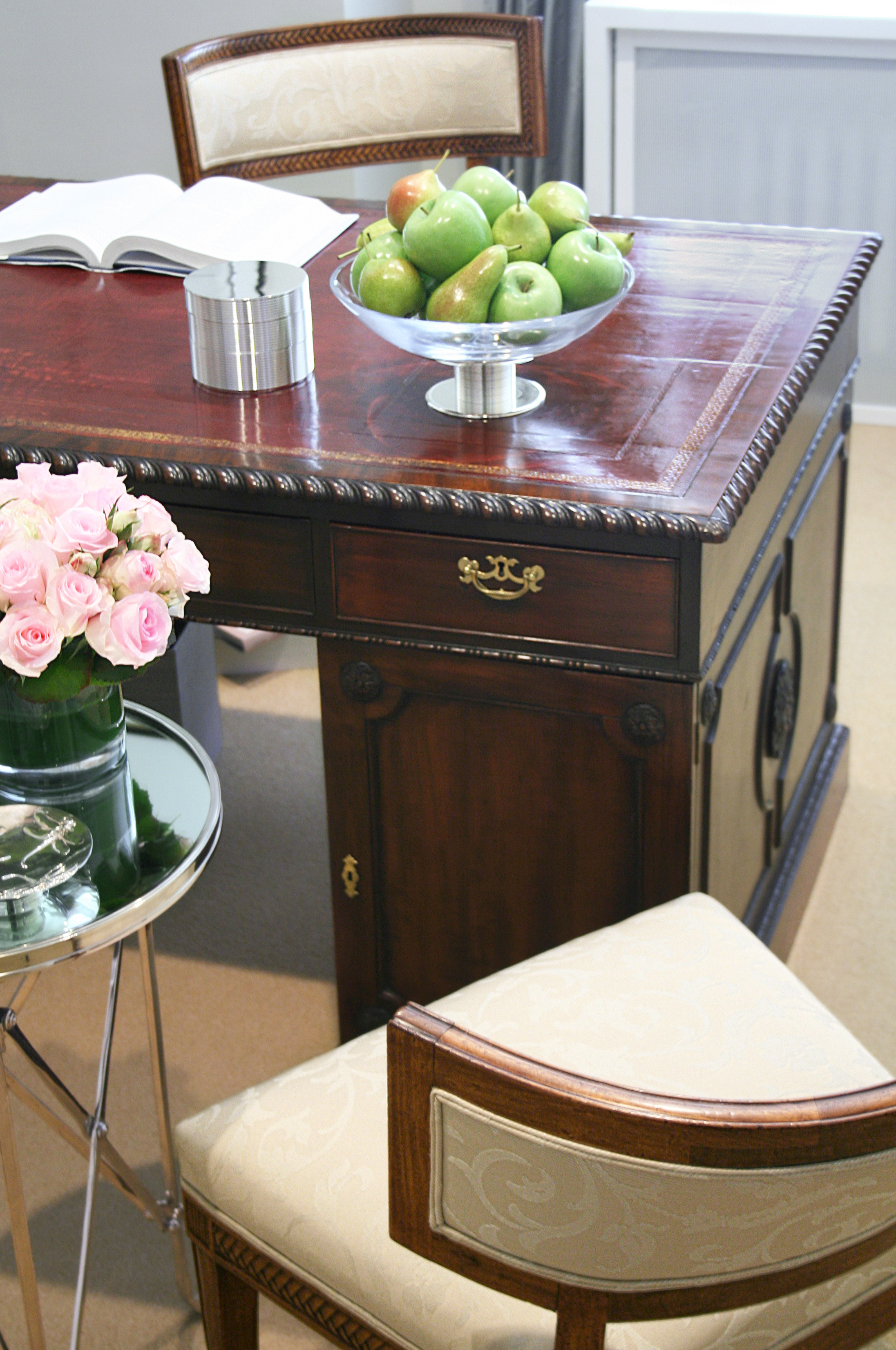 CB_ParkAve_Desk_A1.jpg