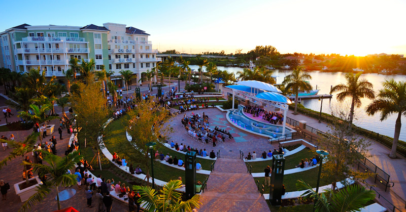 Photo2C-Harbourside-Place-amphitheater.jpg