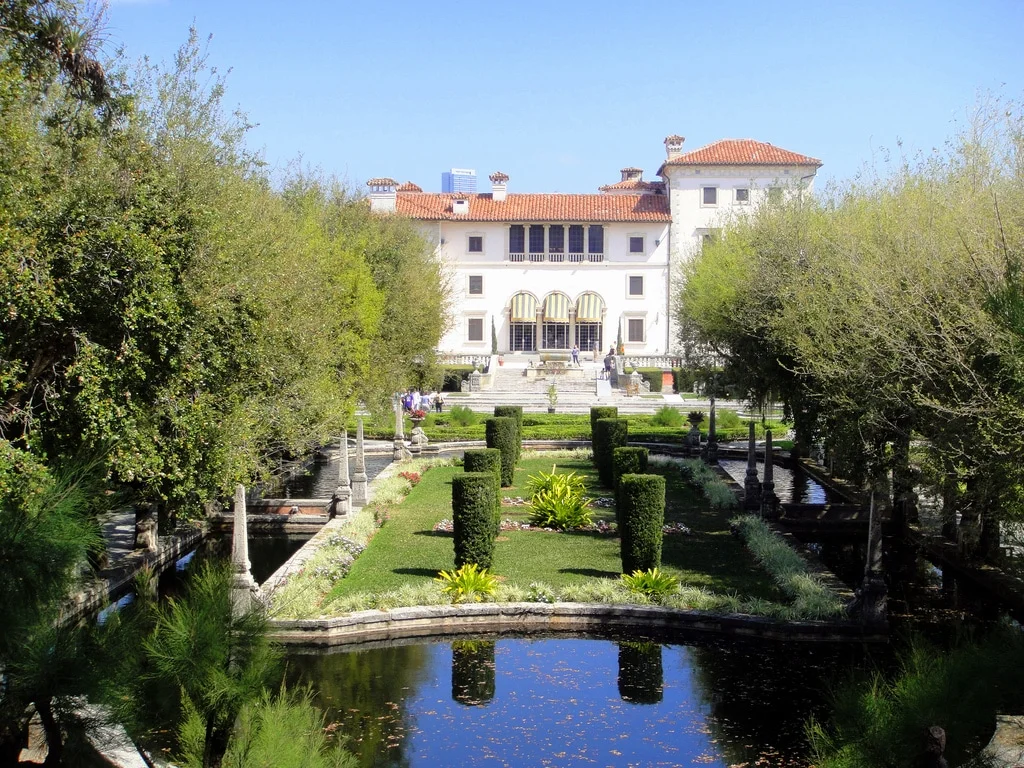 Vizcaya-Museum-and-Gardens.jpg