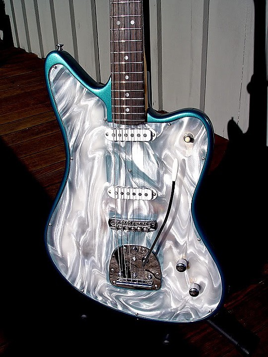 FENDER LEAD-ONLY JAGUAR LIGHT SHOW IN SHERWOOD GREEN