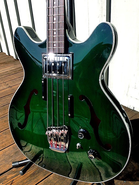 GUILD "JACK CASADY" BASS IN DEEP GREEN TRANSPARENT FINISH