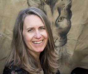 Inner Alchemy Tribe member Neave Karger is an Intuition Coach and Animal Communicator. She takes delight in working with people to gain confidence in using their intuition and speaking with the animals. She offers regular monthly Animal Communication classes at Inner Alchemy every 2nd Tuesday night and every 3rd Saturday. Her enthusiasm is really contagious!
