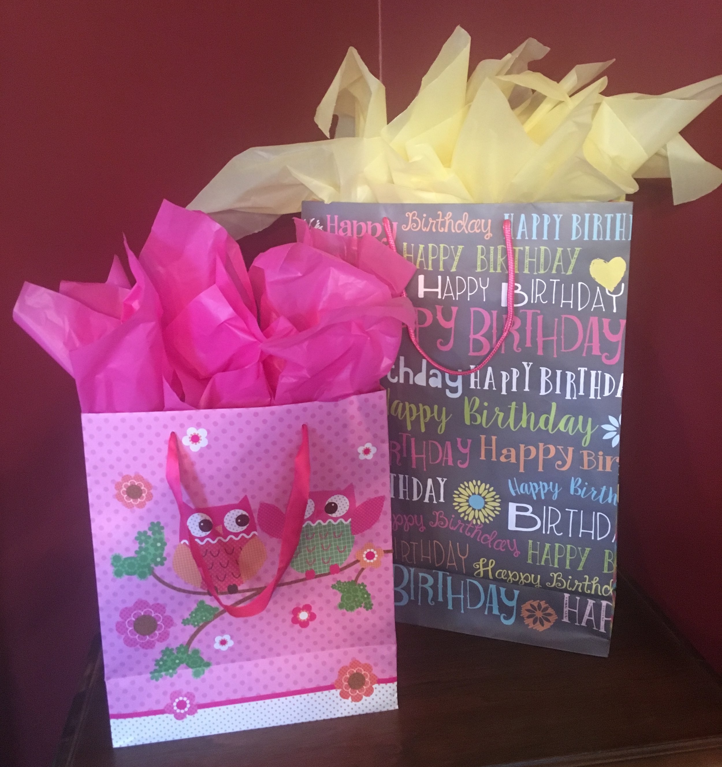 Episode #4 Tip O' The Day -- Plastic Table Cloth as Tissue Paper