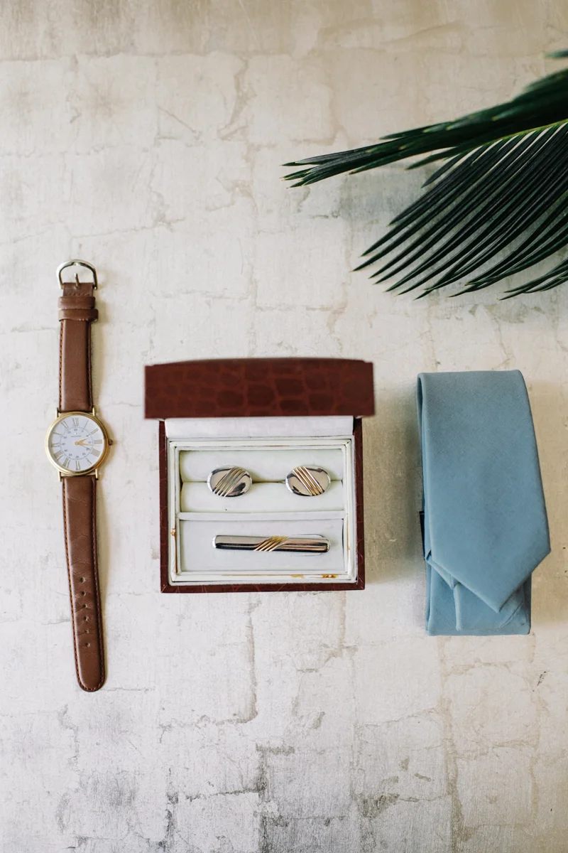 Groom Details Cufflinks Watch Tie chic