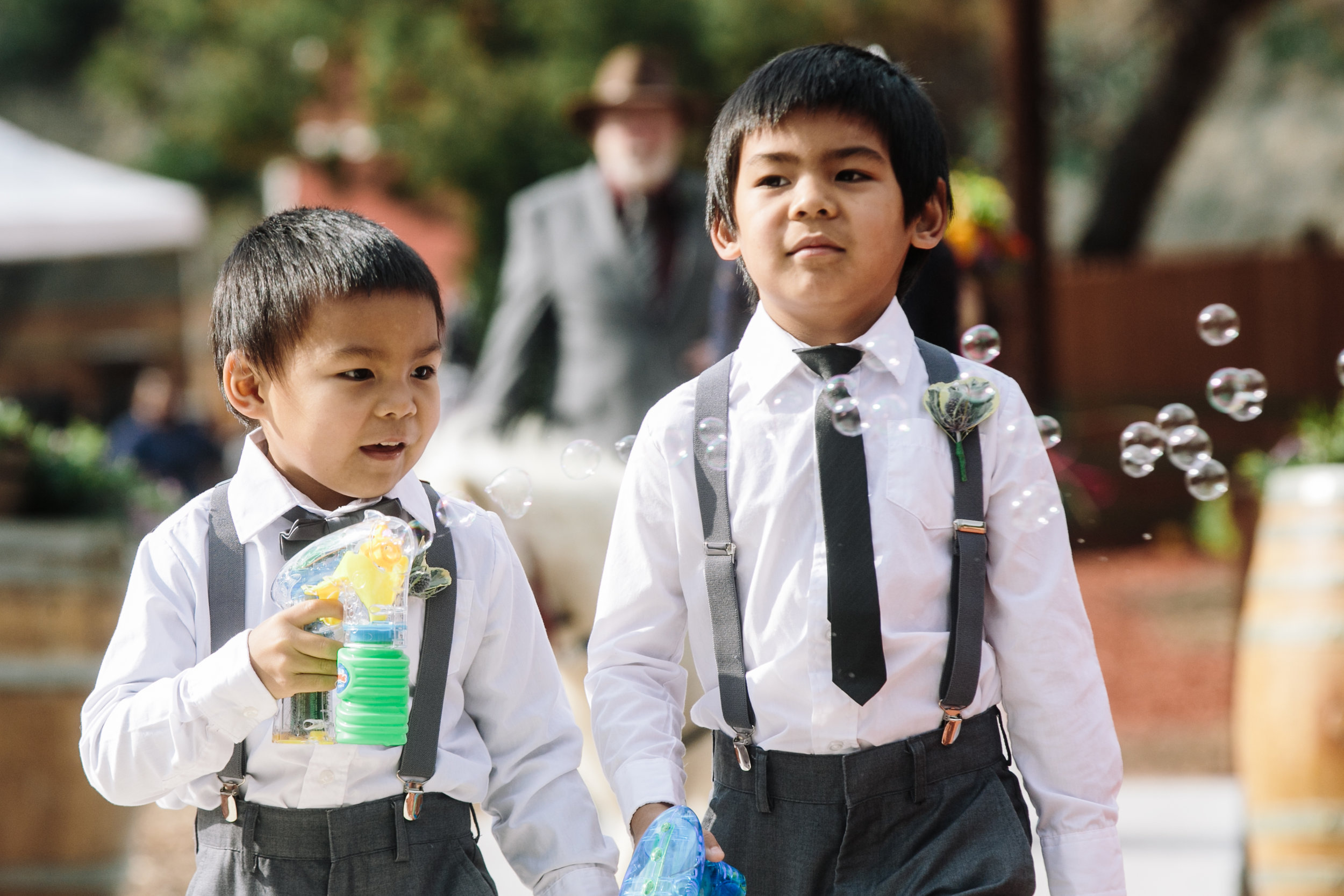 Ring Bearers with bubbles