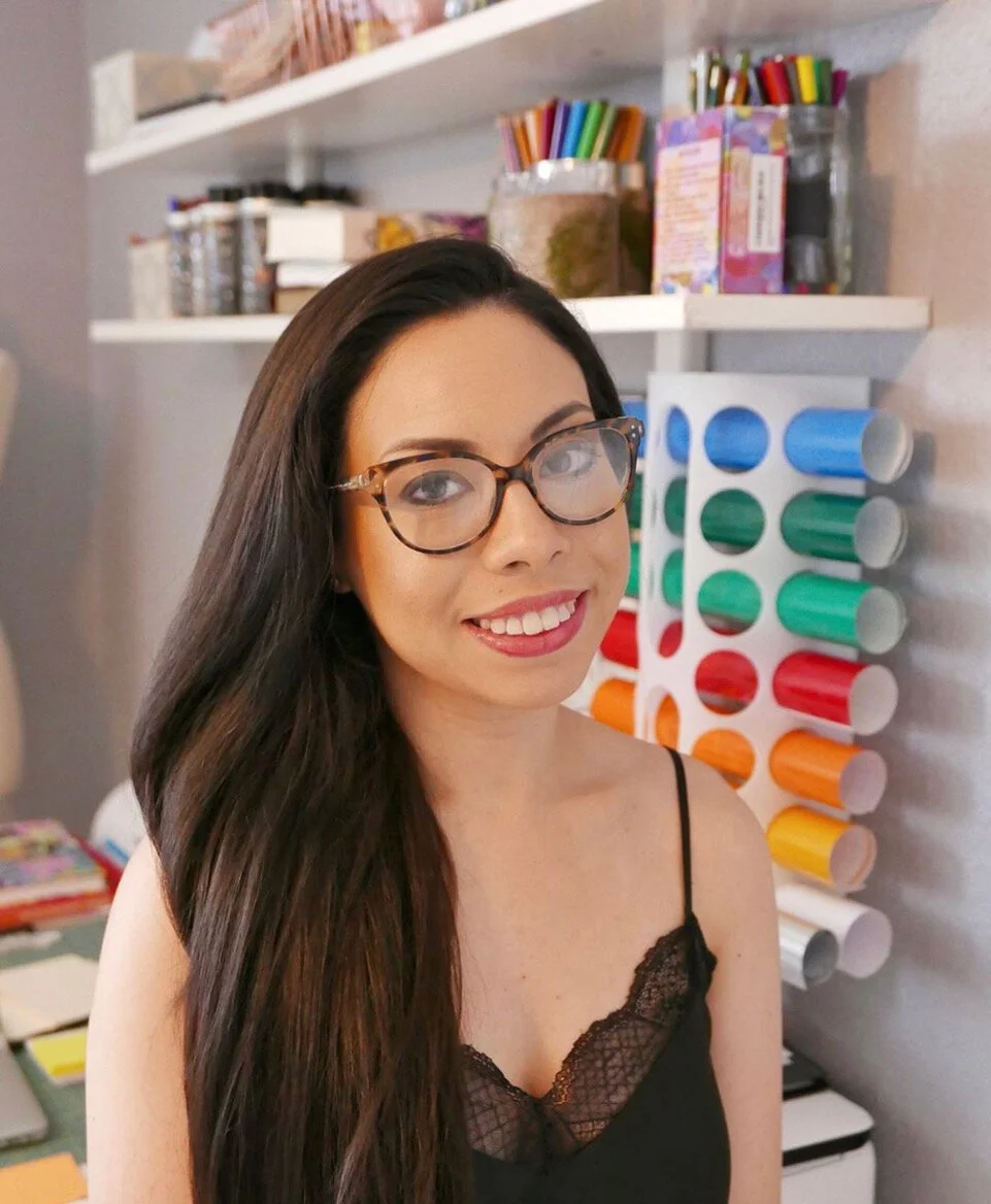 Alyssia Aguilar aka The Lofty Mom (Copy)