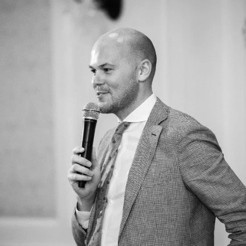 Robert Fowler, Co-Founder & Entrepreneur  (Copy)