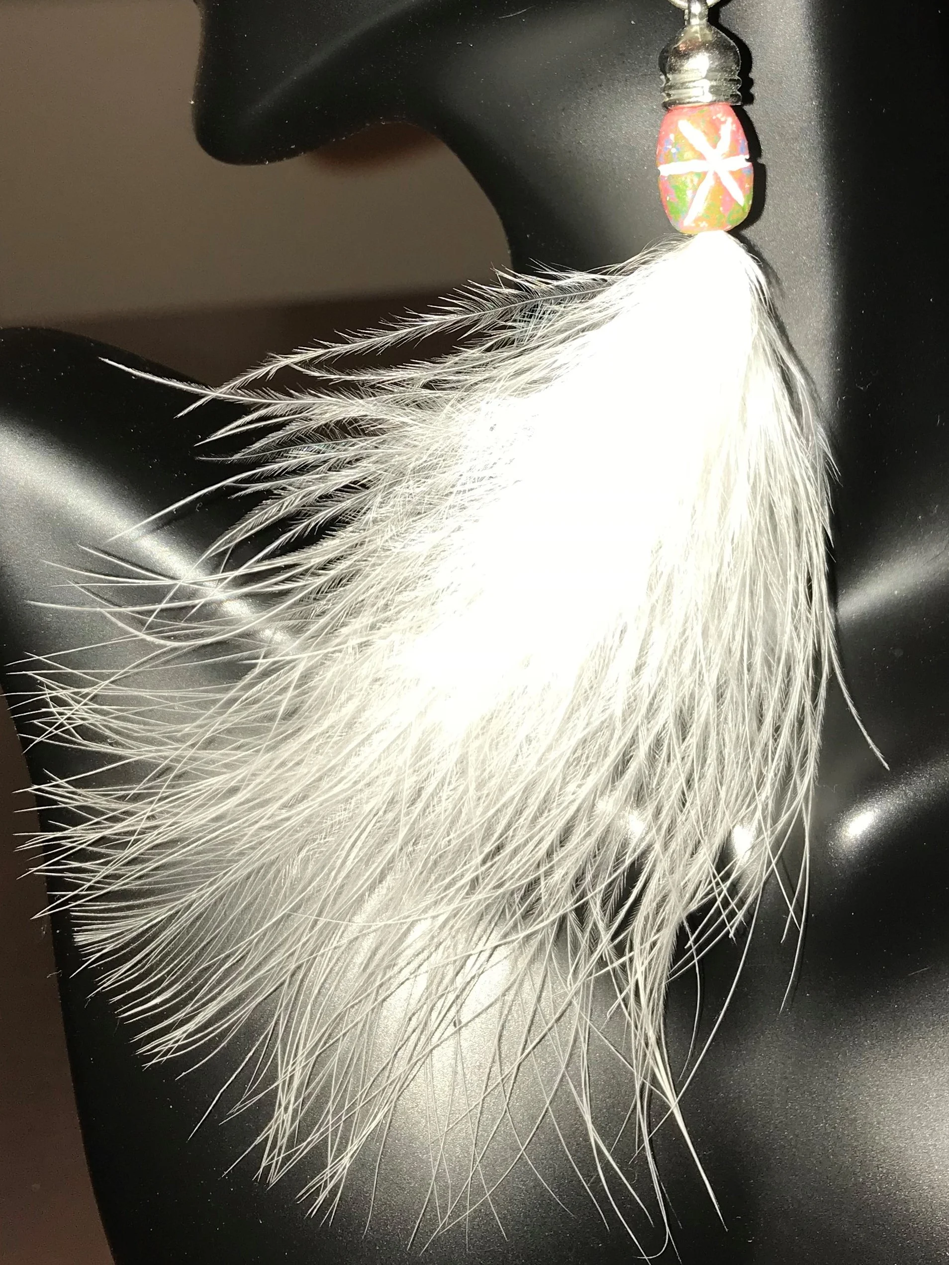 Wht Feather - Large.JPG