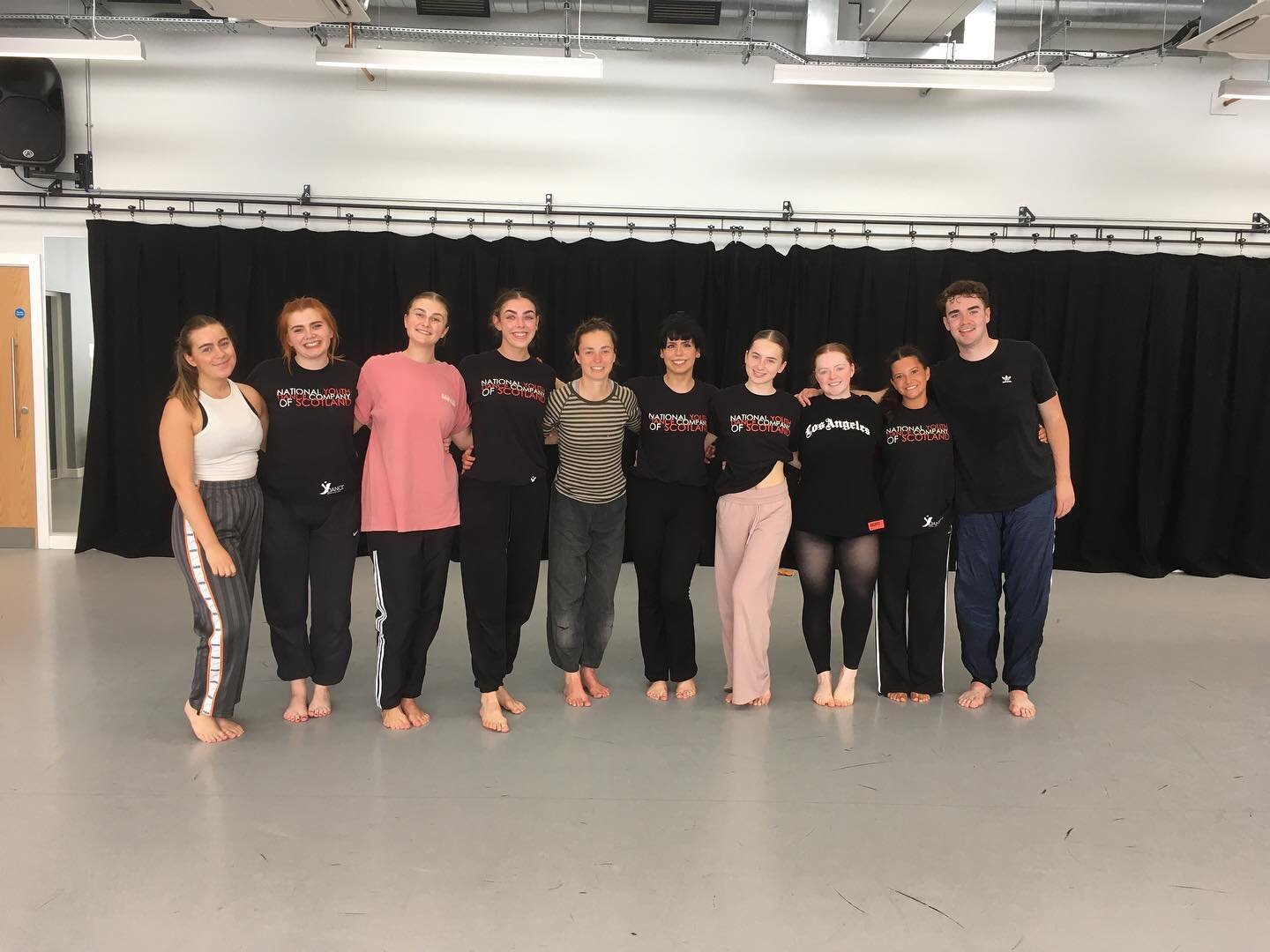 From @ql2dance to @ydancescotland !
Very much enjoyed working with this enthusiastic group this morning; moving, extending, working with proximity and consent towards CI skills. Once upon a time I was with a youth company in Australia - QL2 - and alw