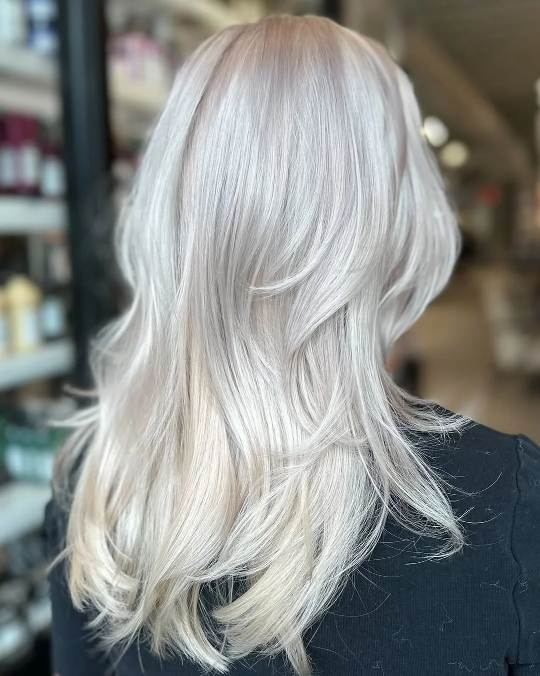 Hair by Cameron @downtown_royaloak 🤍 
.
.
.
#alexemiliosalon #royaloakmi #michiganhair #metrodetroithair #michiganblonde #michiganhairstylist #blonde #haircut #hairoftheday