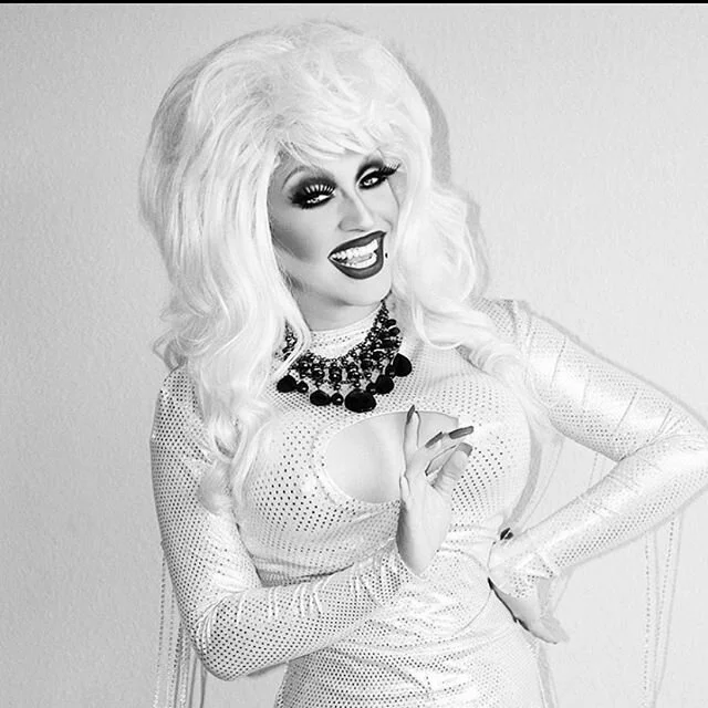 &ldquo;WORKIN&rsquo; 9 TO 5 WHAT A WAY TO MAKE A LIVIN&rsquo;&rdquo; .... thank goodness that as of today ALL PEOPLE have the right to work without fear of discrimination! 💃
💃
💃
💃
PLEASE CHECK OUT @chynacravens NEW DIGITAL DRAG SHOW! Details in s