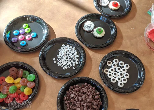 New Years Day 2020_Optometry_Kids Activity_Oreo Eye Cookies.jpg