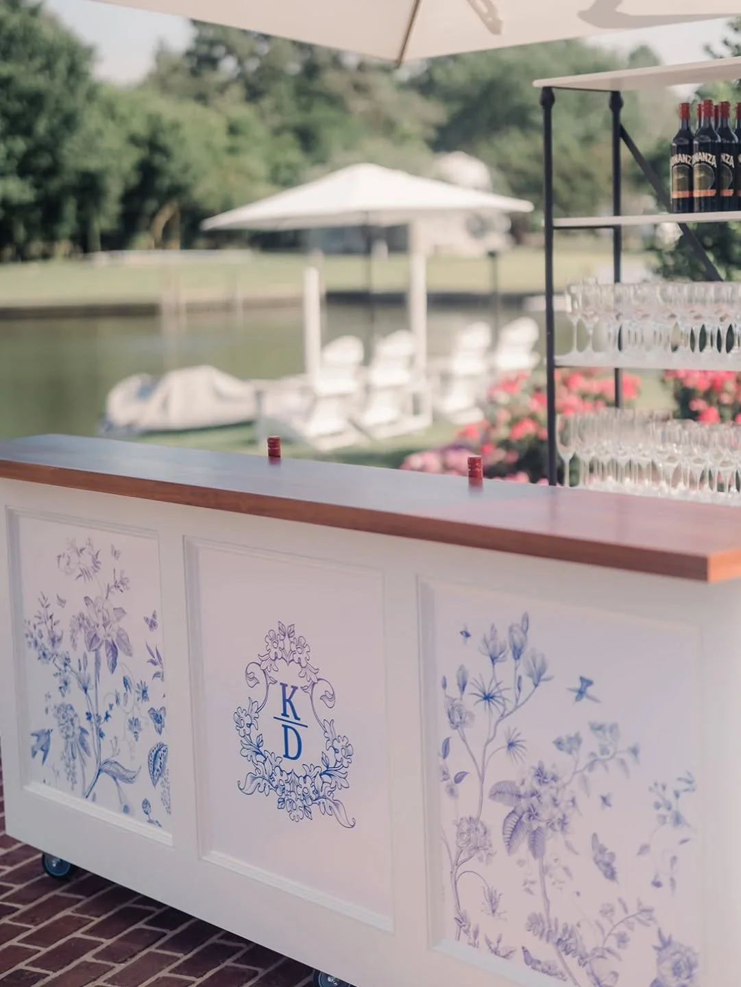 When we received a notice that the venue had a new bar for this season, we immediately had a vision.

Branded bar with custom monogram and toile pattern for K&amp;D's wedding. 

📷 @esthergriffinphoto 
Designers: @hidartist and @sherylynneberger 
Ven