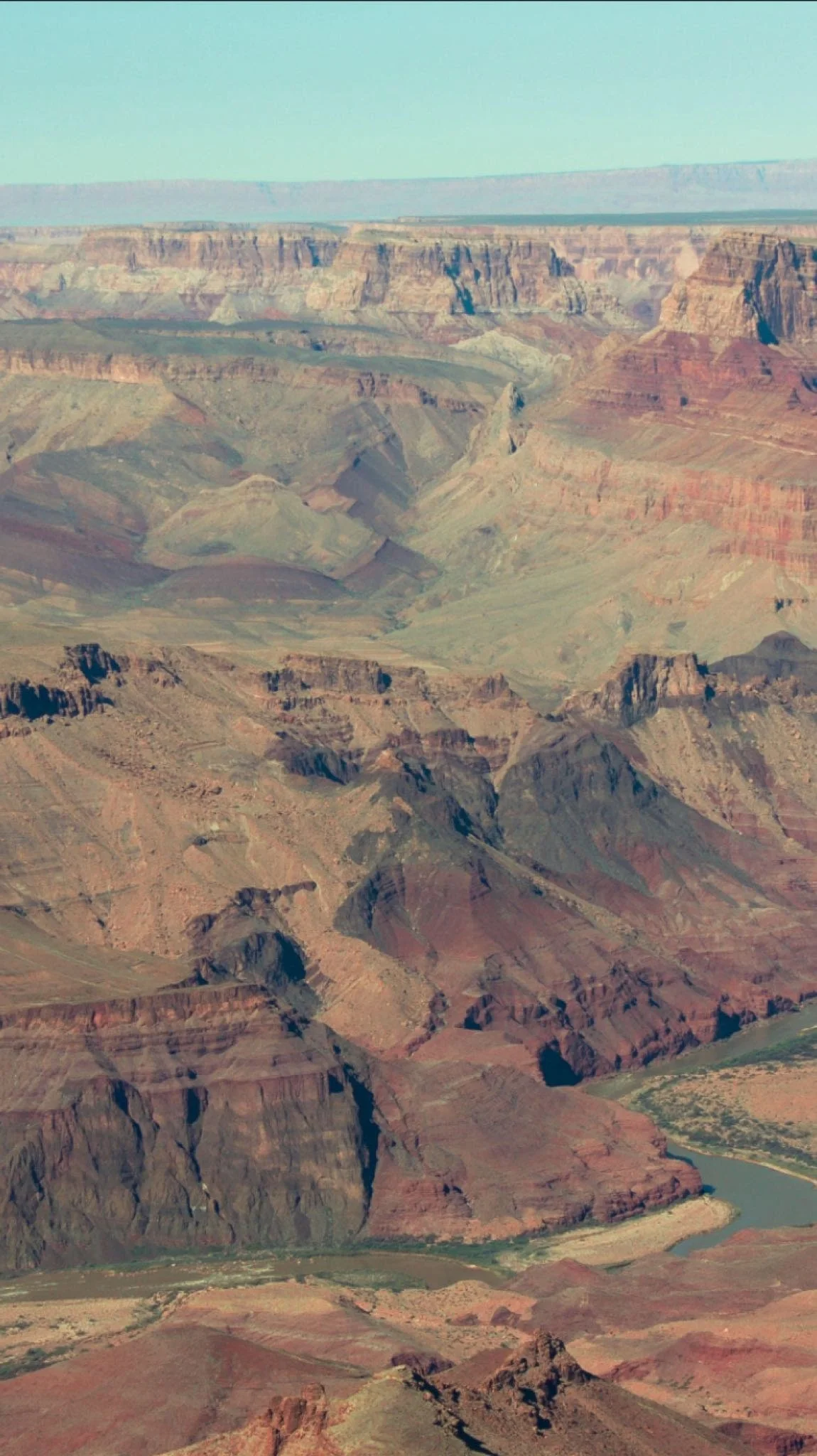  You read about it, you see it in pictures, yet it’s nothing like it when you actually lay your eyes on it. The Grand Canyon, Arizona. 