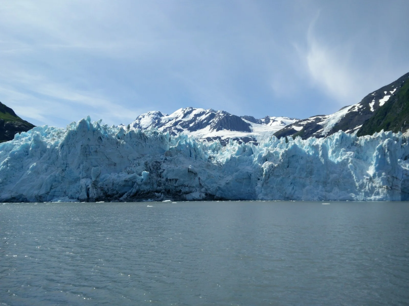  One of the glaciers named after the colleges on the East Coast. Part of the ‘college glaciers’ collective. 