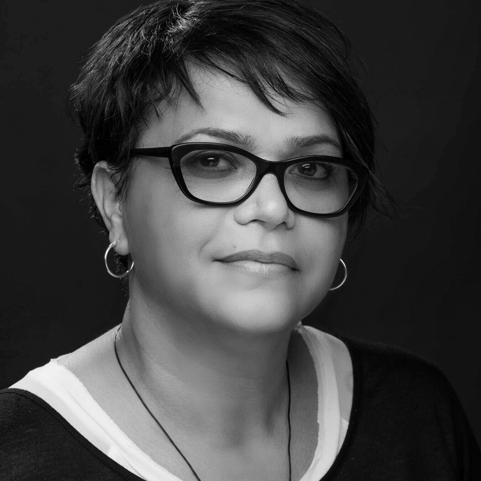 AnnetteBW-.jpg