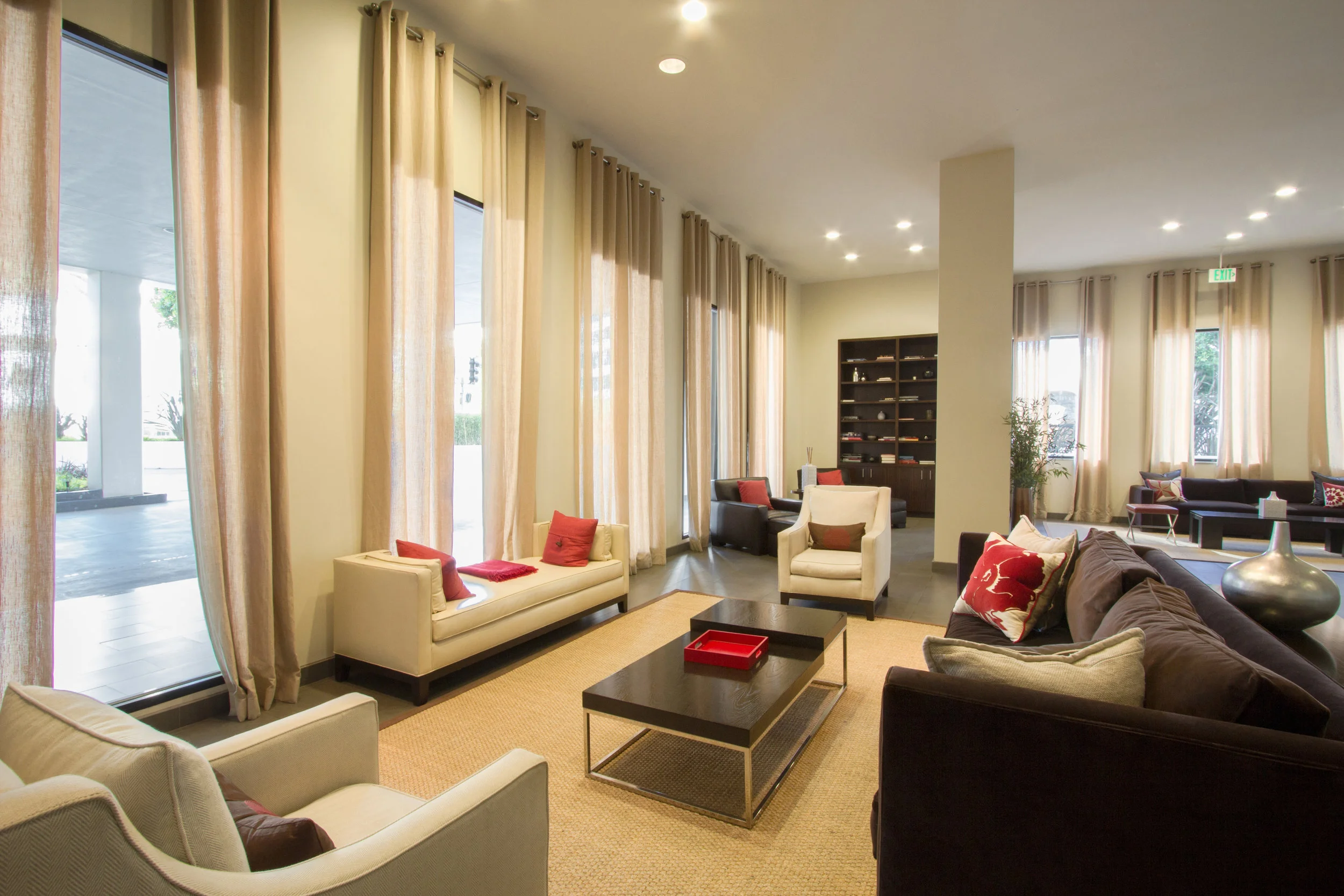 Wilshire Regent 1601_020.jpg