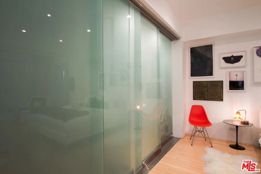 10501wilshire1010_11.jpg