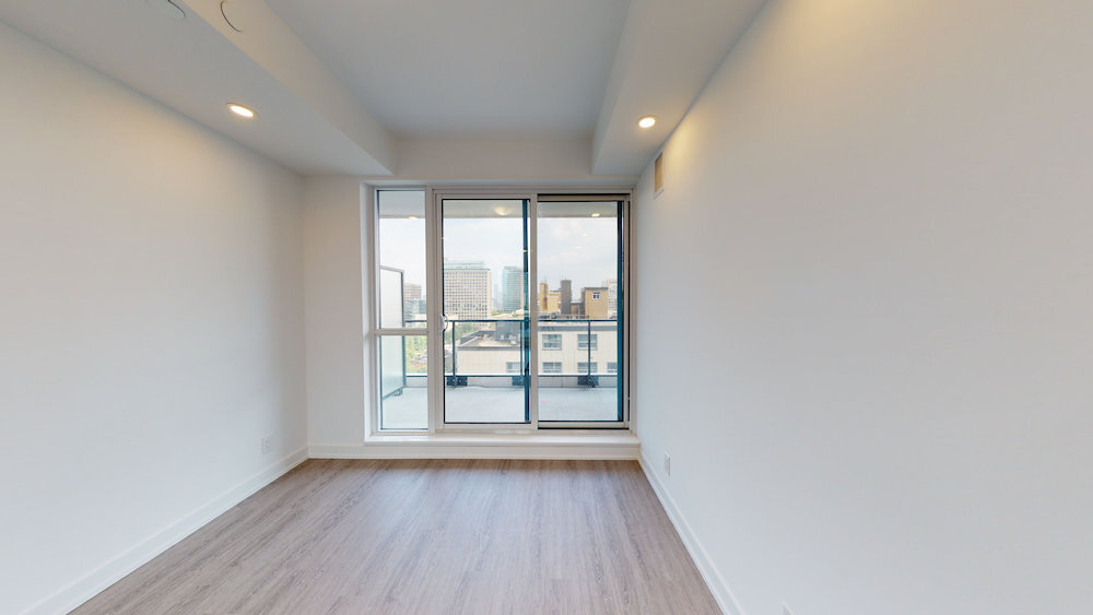 609-Avenue-Road-1105-Master Bedroom - before.jpg