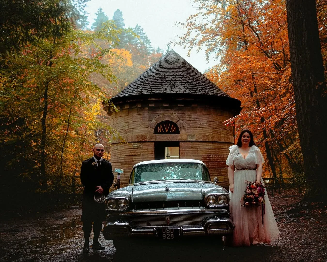 ⚡ GLITTER &amp; GOBLINS ⚡

A few frames from Nel &amp; Ryan's incredible Elopements at the stunning Ossian's Hall of Mirrors at the Hermitage, Dunkeld. The details were off the charts! From Nel's Dress to the beautiful flowers by Julie at A Curious A