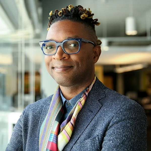 Darren Isom Headshot