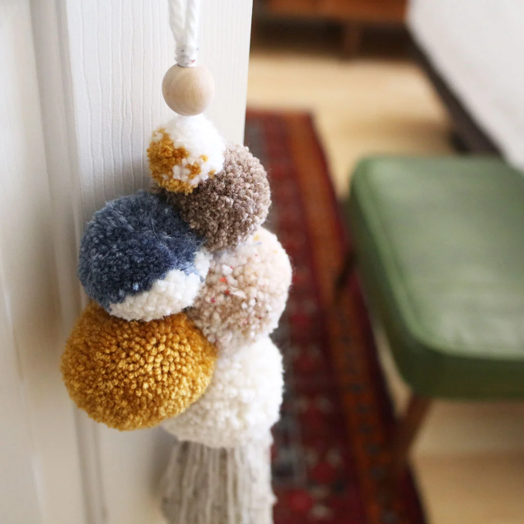 Pom Poms 101: Tassel Project