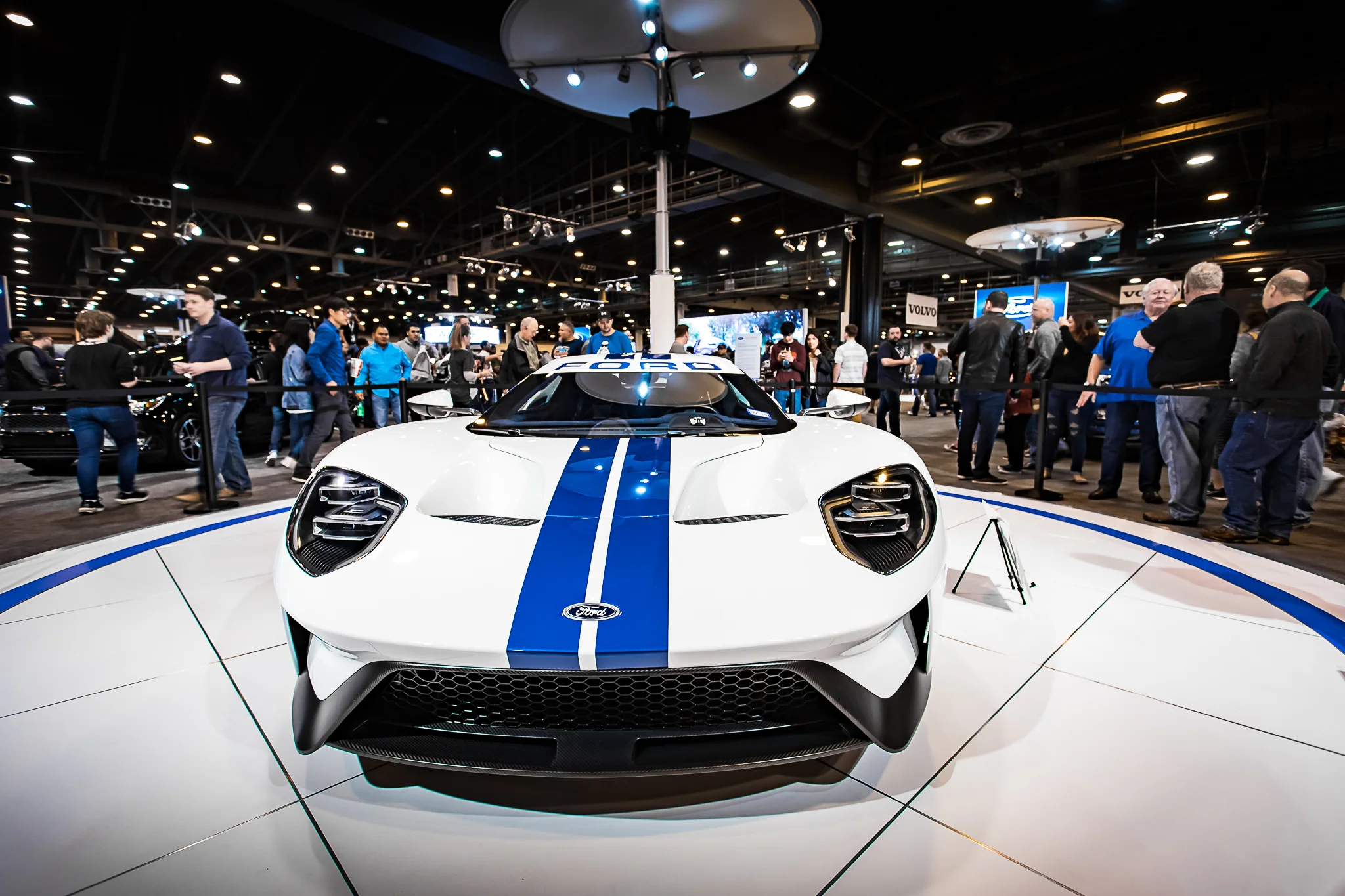 2018 Houston Auto Show - People & Cars-71.jpg