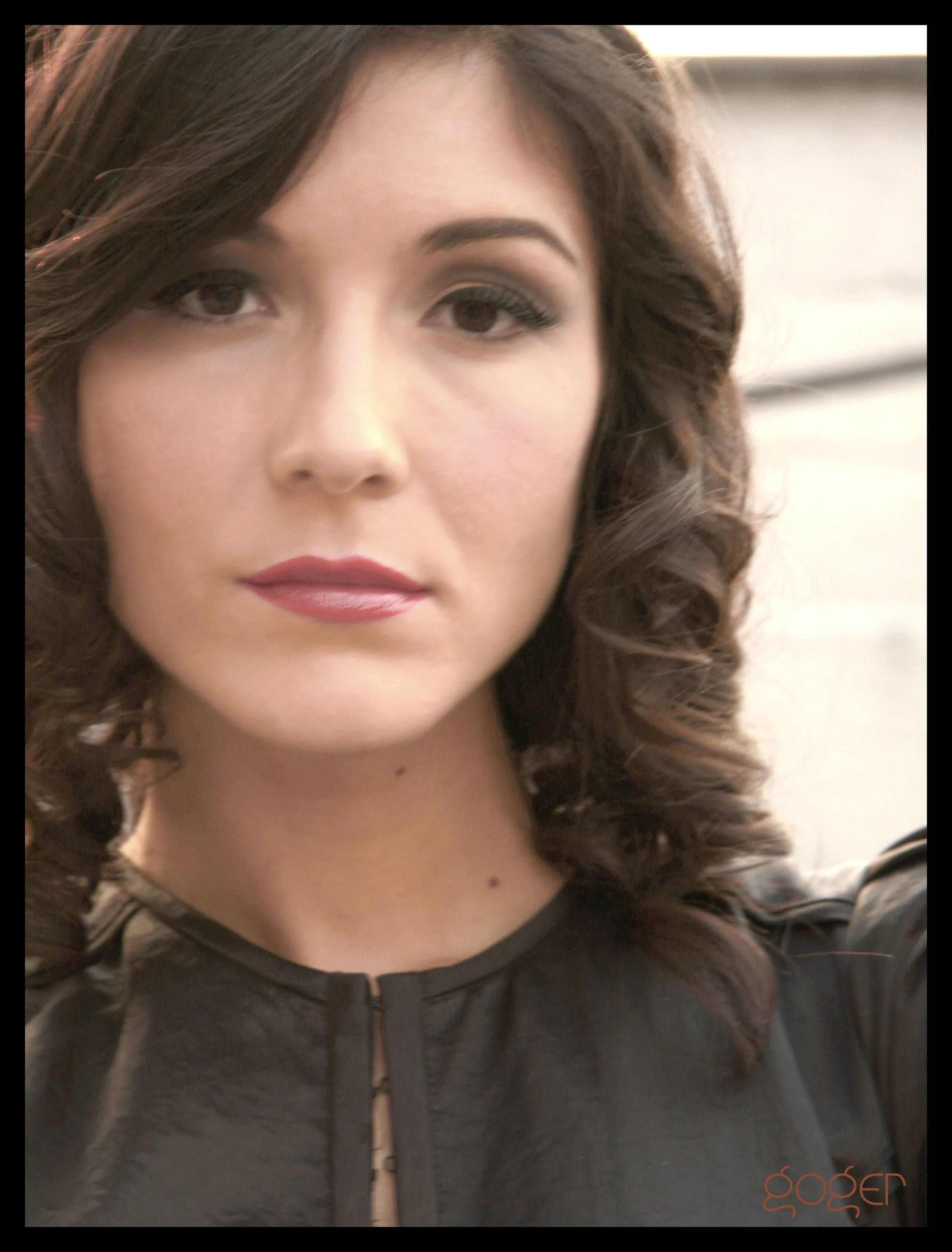 Karola_20081116_0219r1 copy.jpeg