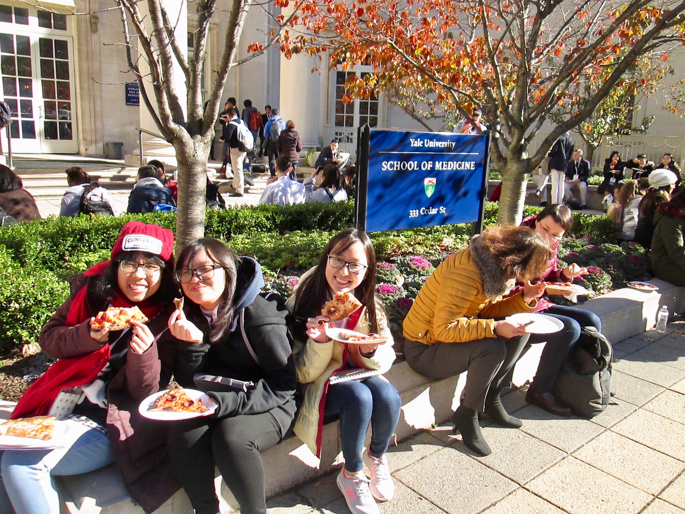 Pizza at Yale.jpg