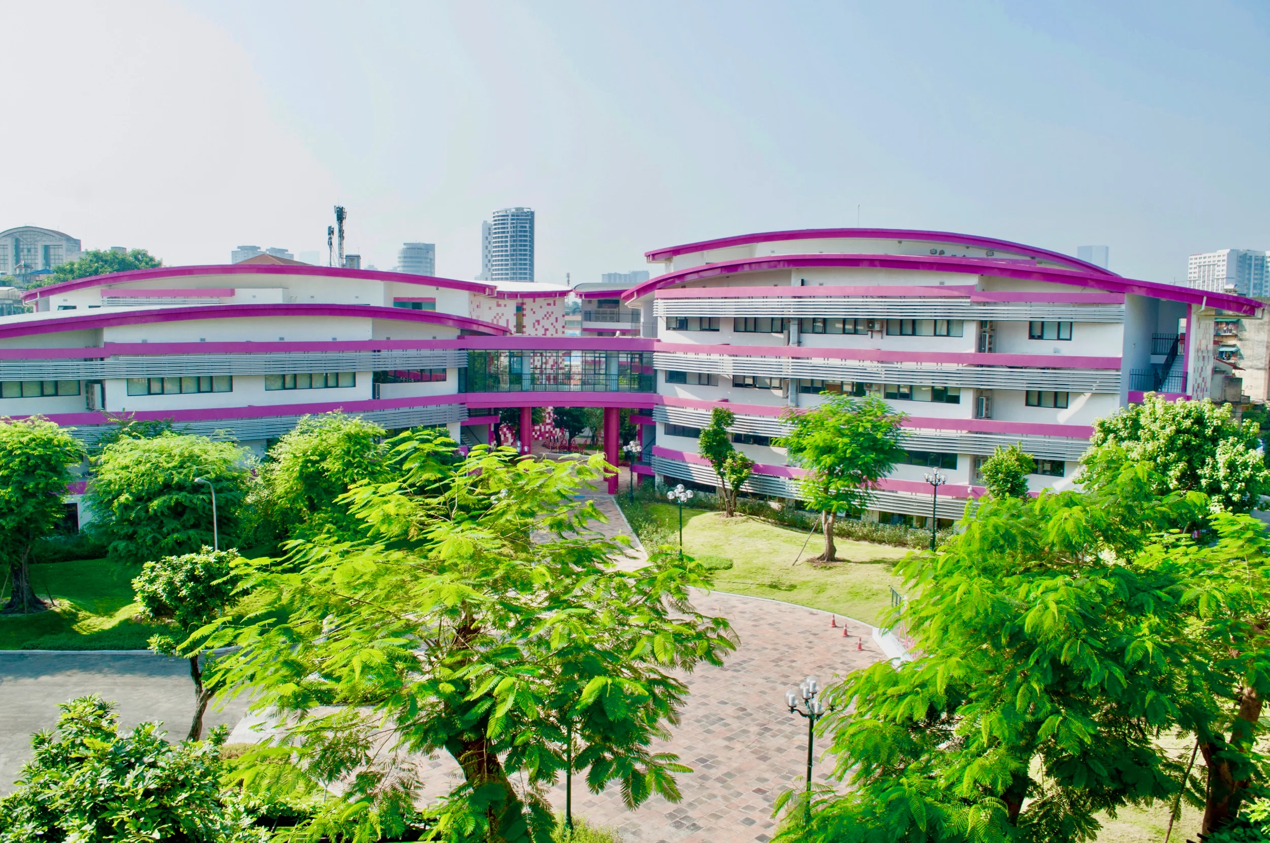 CB campus.jpg