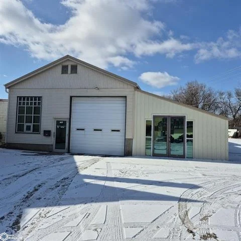 617 Church St, Ottumwa • $275,000