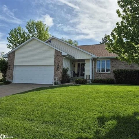 6 Weaver Drive, Ottumwa •&nbsp;$269,000