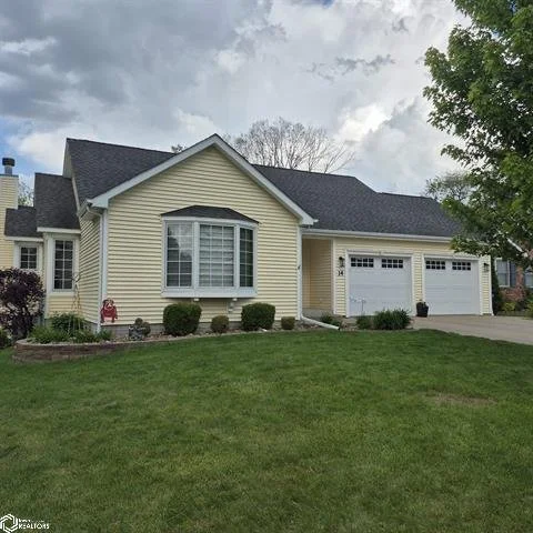 14 Cambridge Ct, Ottumwa •&nbsp;$345,000