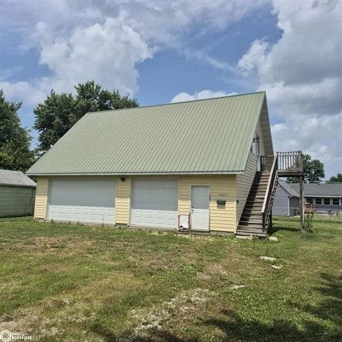 1437 Swanson Ave, Ottumwa • $95,000