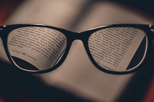 glasses-1246611_640.jpg