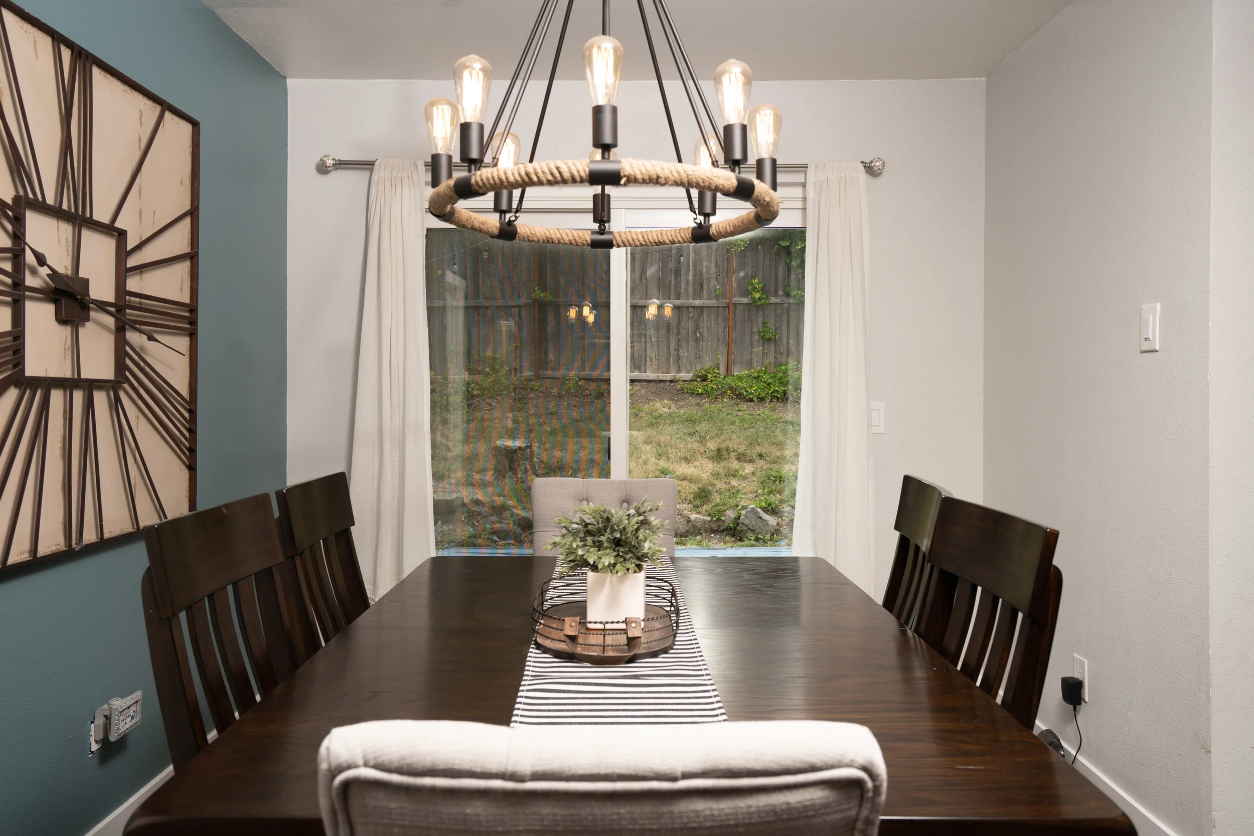 9582 Monte Vista Ln NW-09.jpg