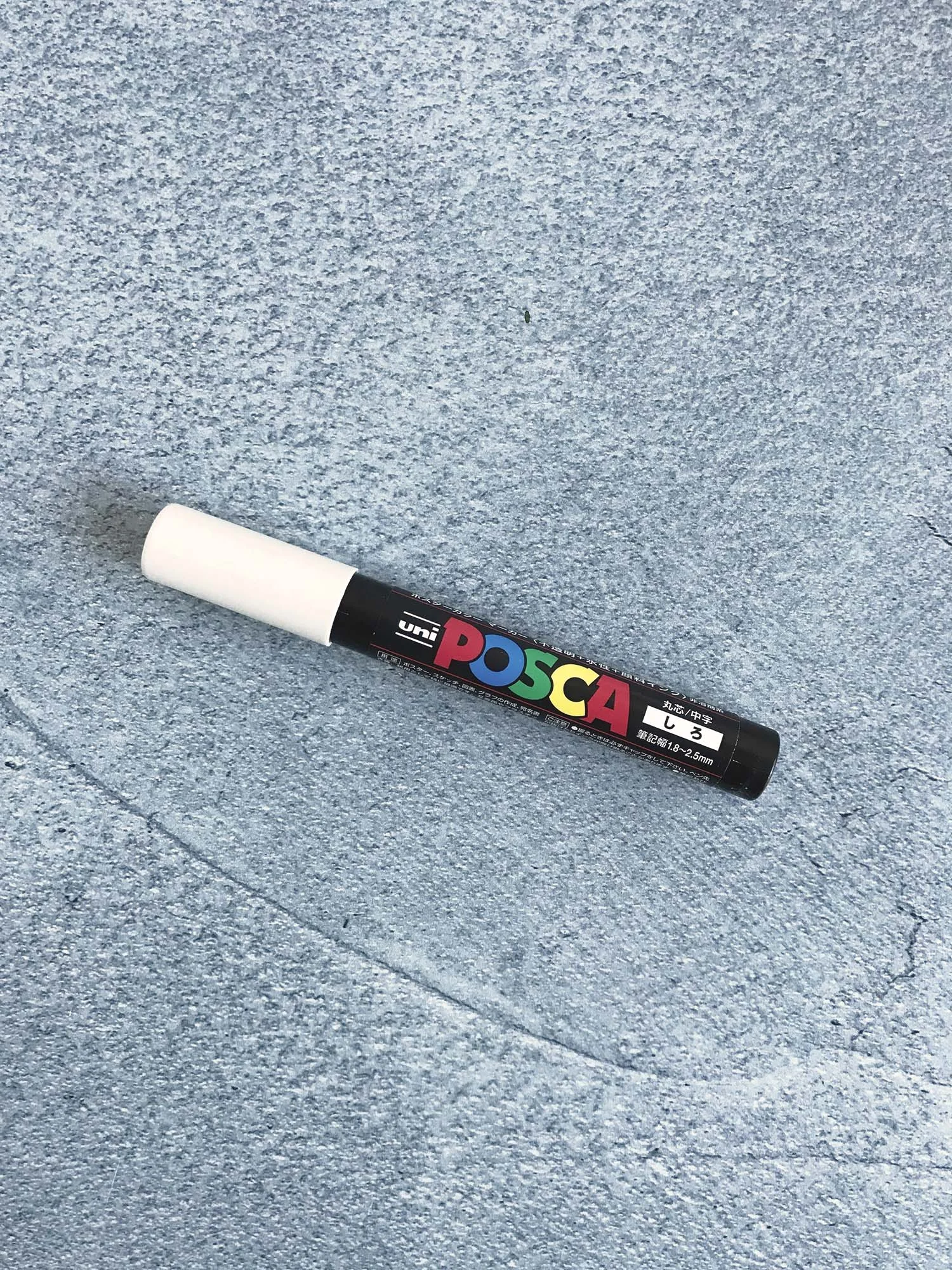 Uni-posca