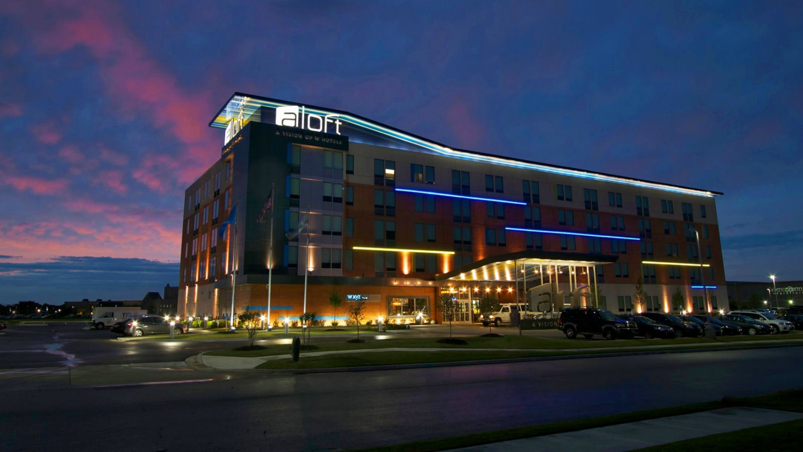 aloft 1.jpg