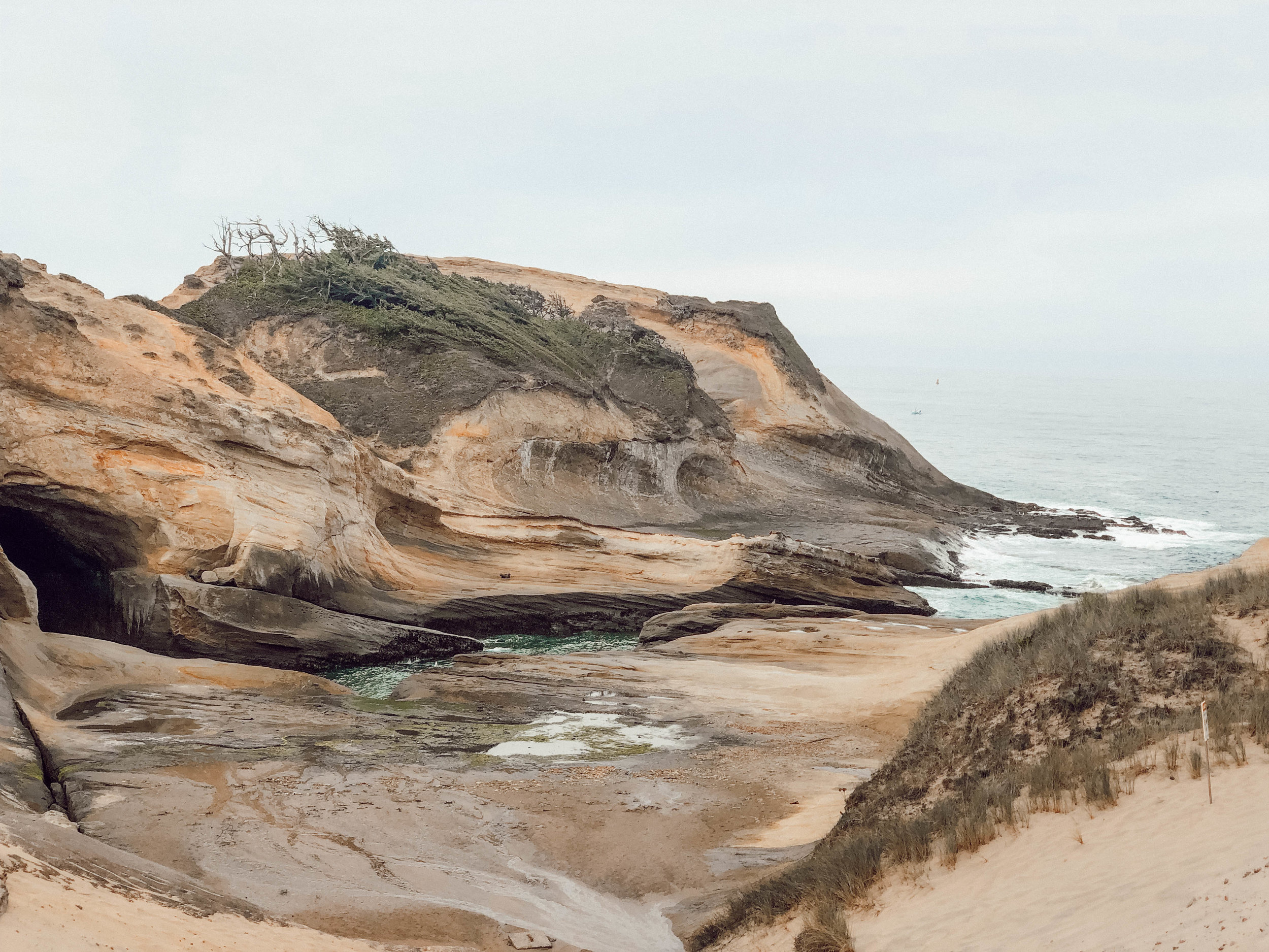 Cape Kiwanda August 2018 (8 of 11).jpg