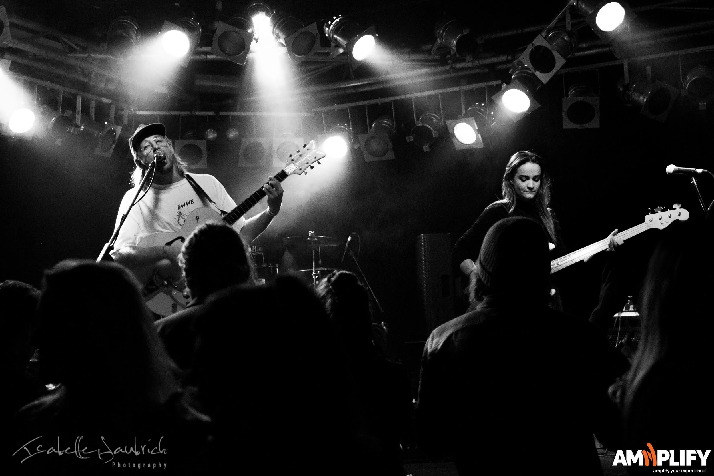 Raave Tapes @ Amplifier 