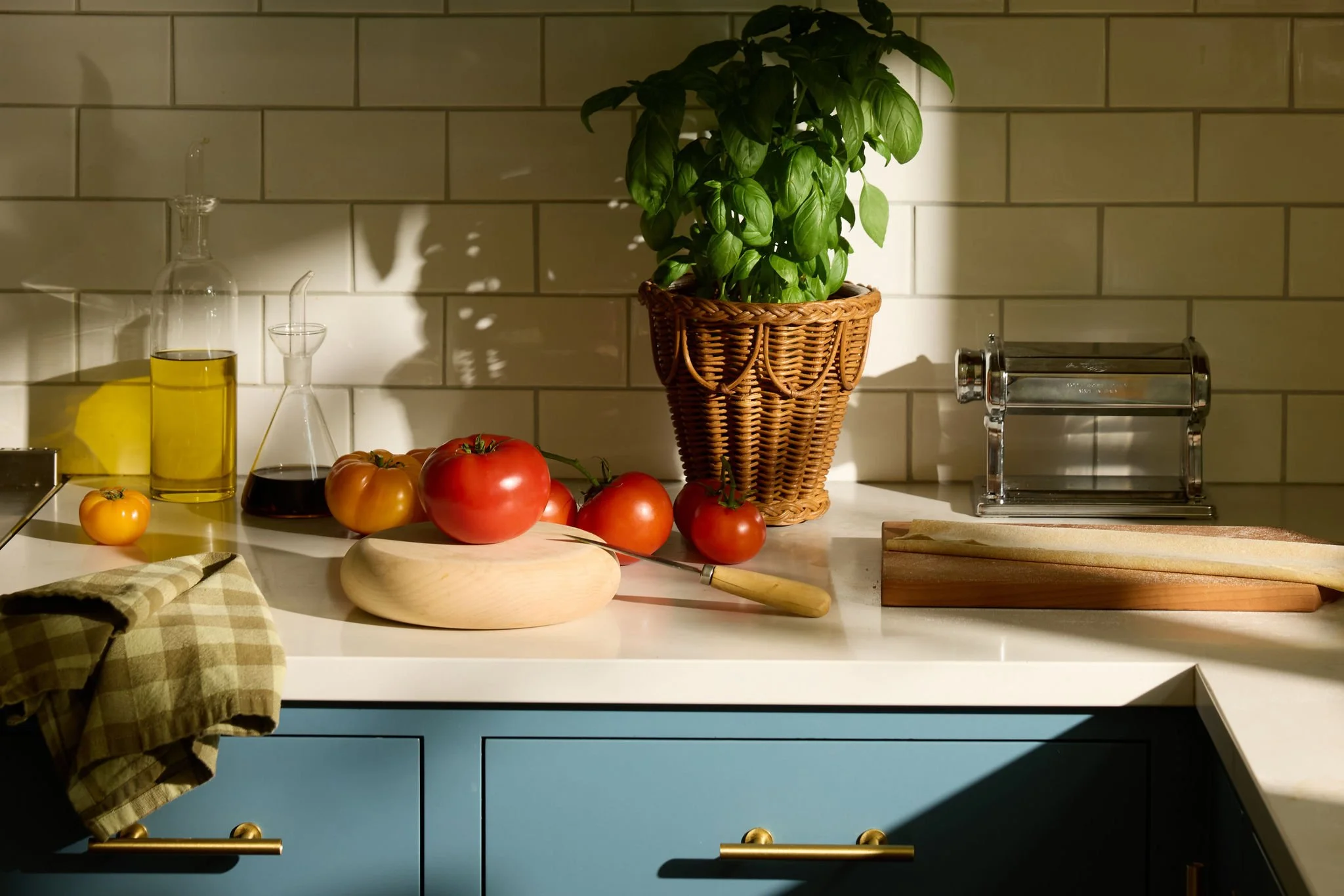 2026-06-17-hawkins-hazelfern-home-and-garden-tomato-themed-summer-shoot21789.jpg