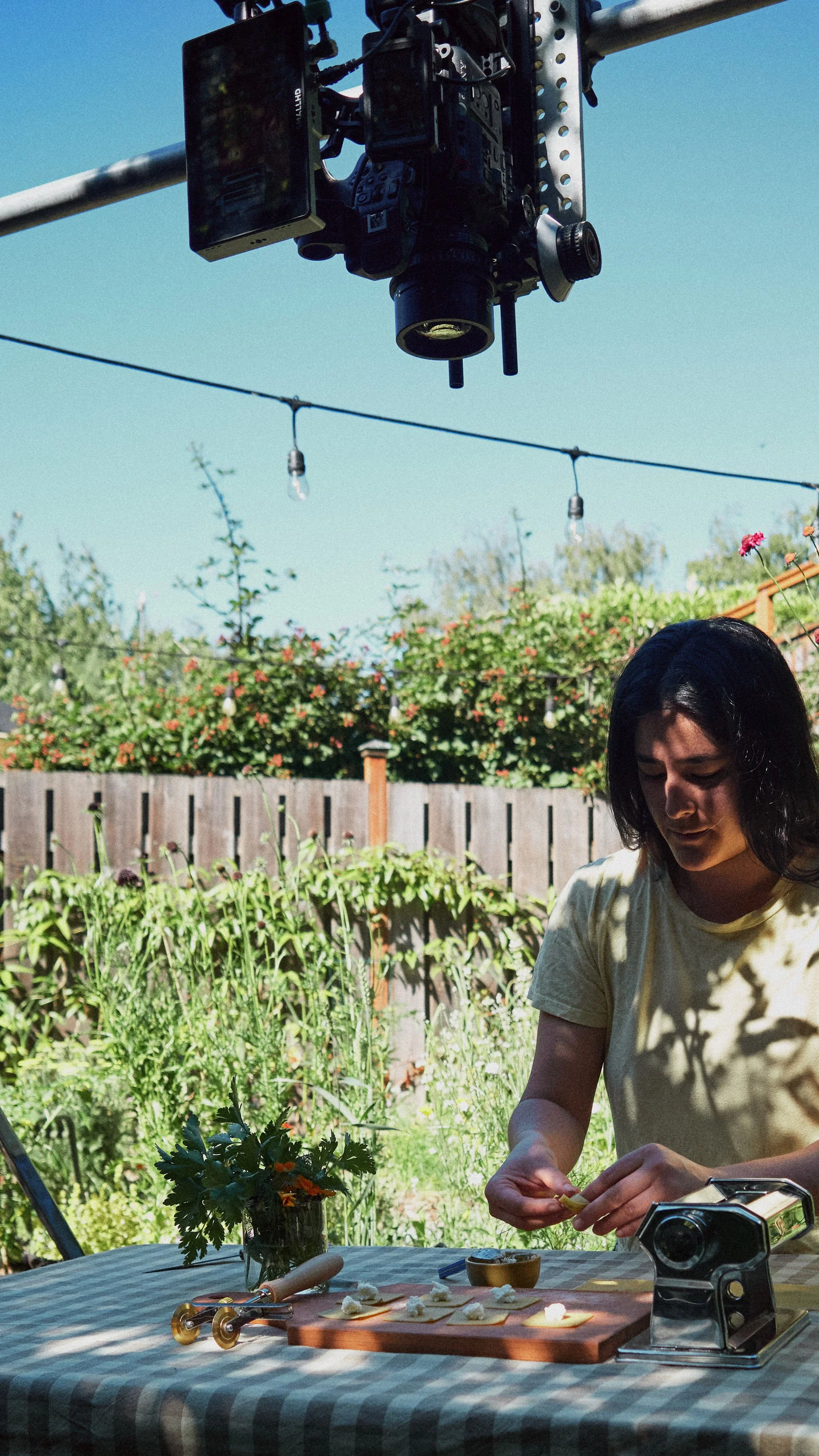 2026-06-17-hawkins-hazelfern-home-and-garden-tomato-themed-summer-shoot-bts-371.jpg
