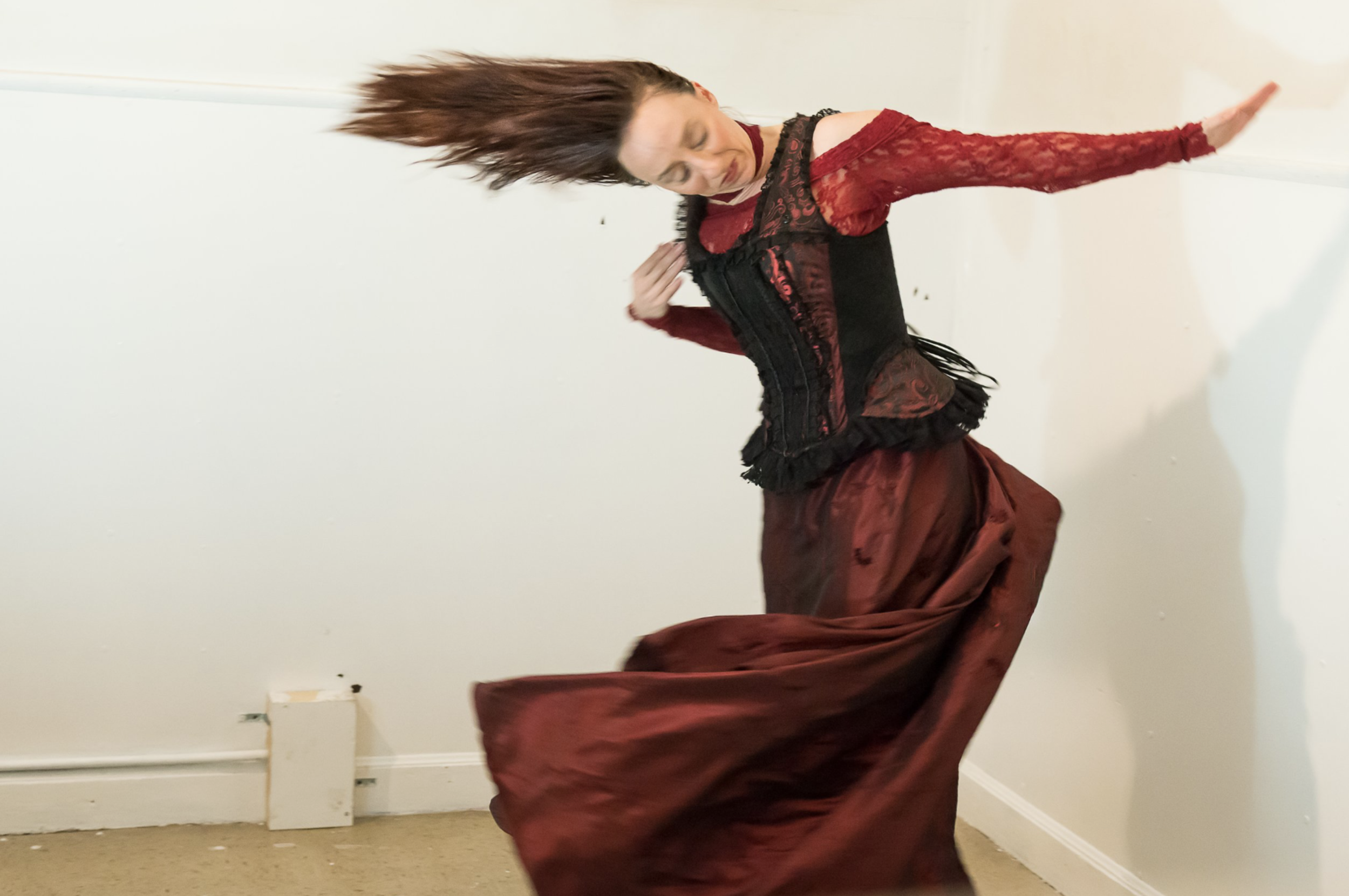 Red Queen Then She Fell.png