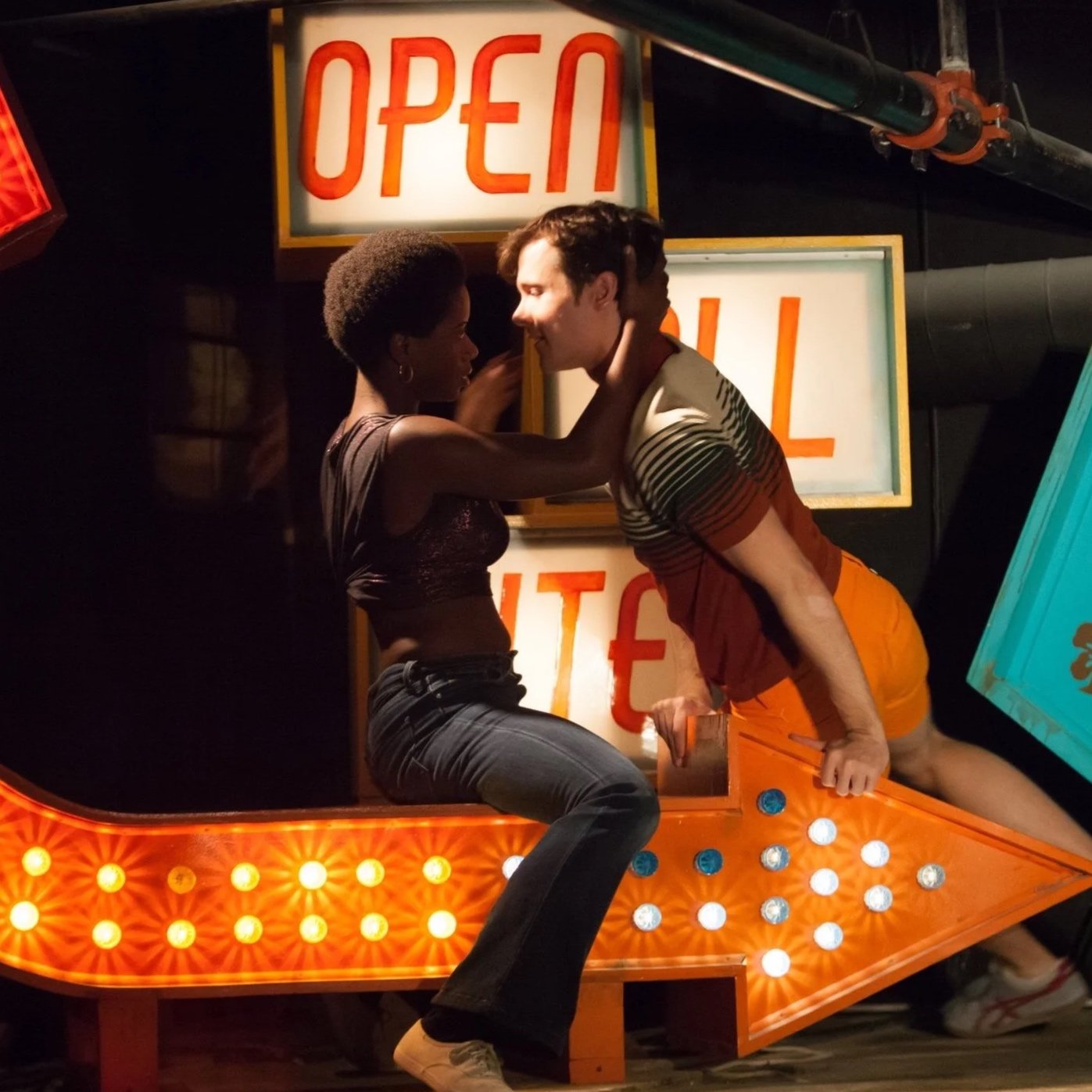 The Grand Paradise (2016), Brooklyn