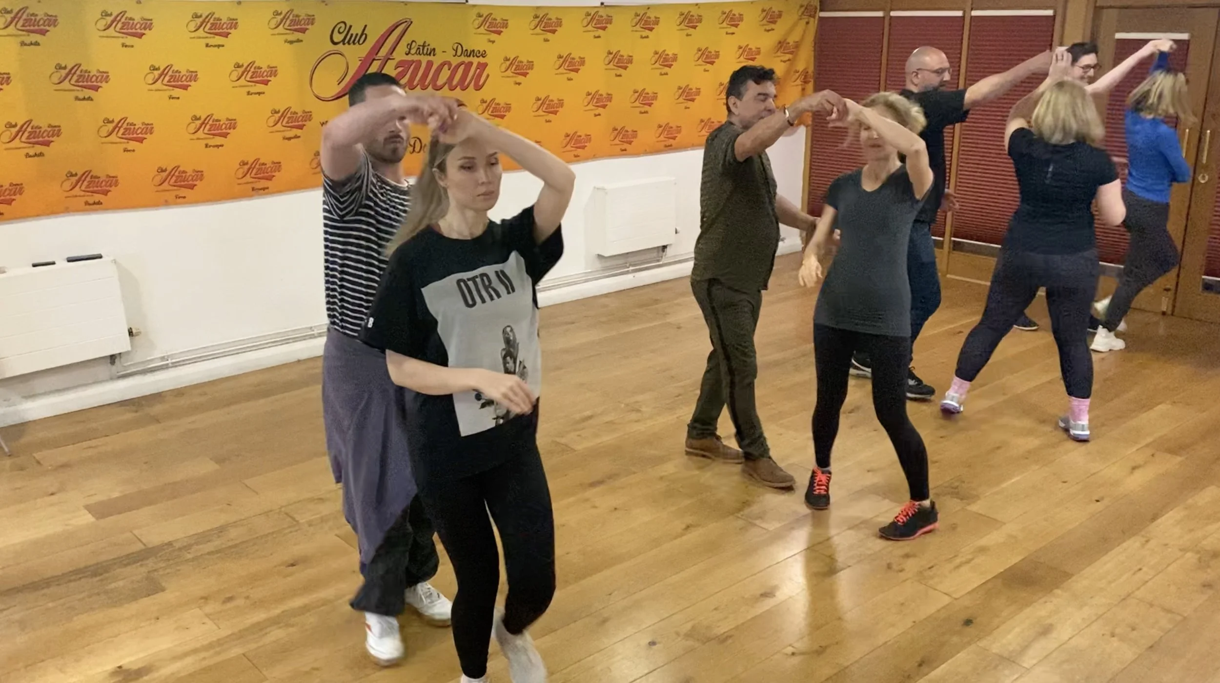 Salsa Classes Hammersmith &amp; Chiswick: Where to Learn Salsa in West London