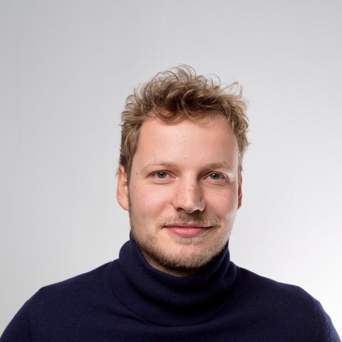 Jonas_Leve_Portrait.jpeg