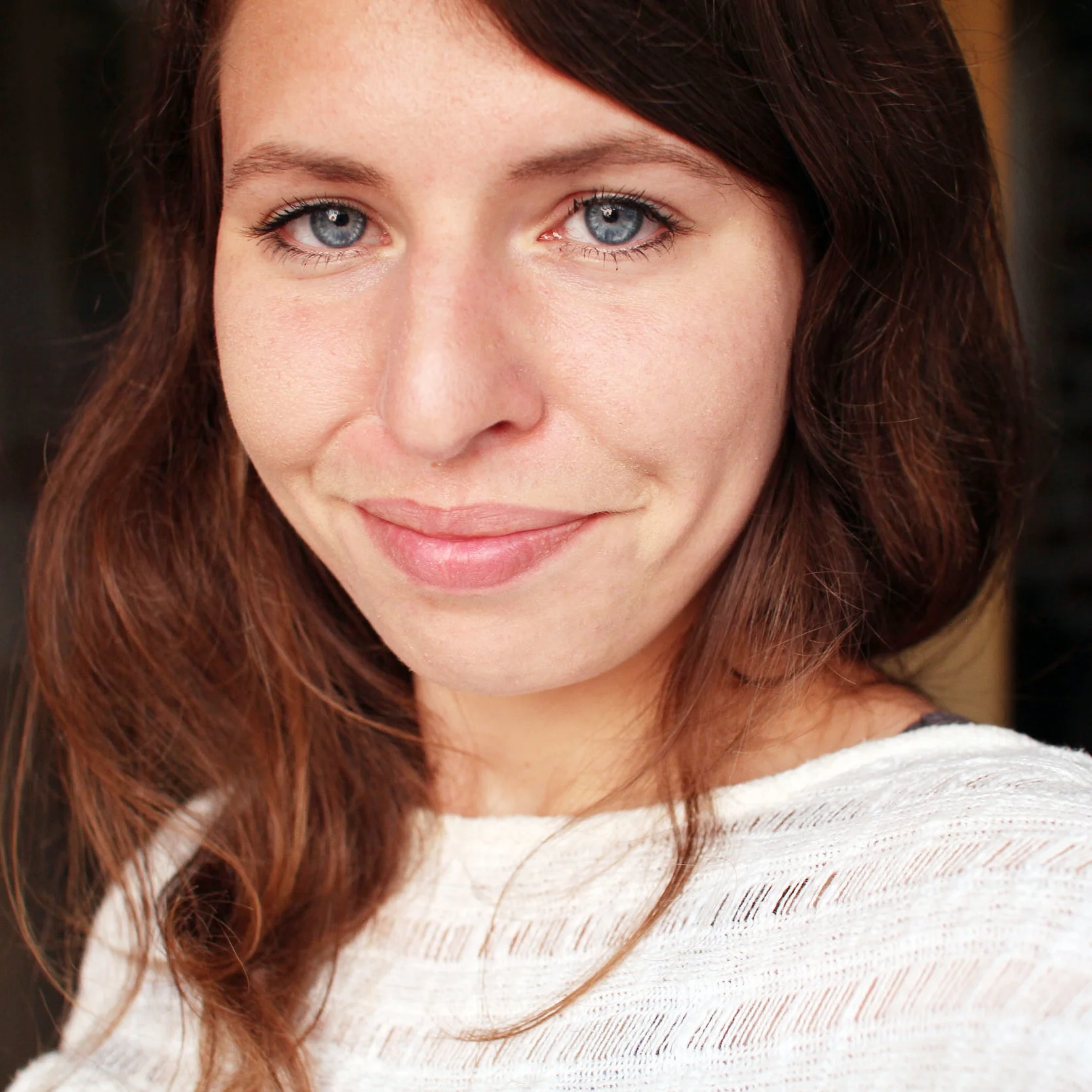 carina-travelrunplay-portrait.jpg